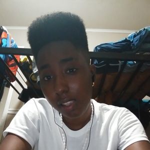 Meet your Posher, Raylon